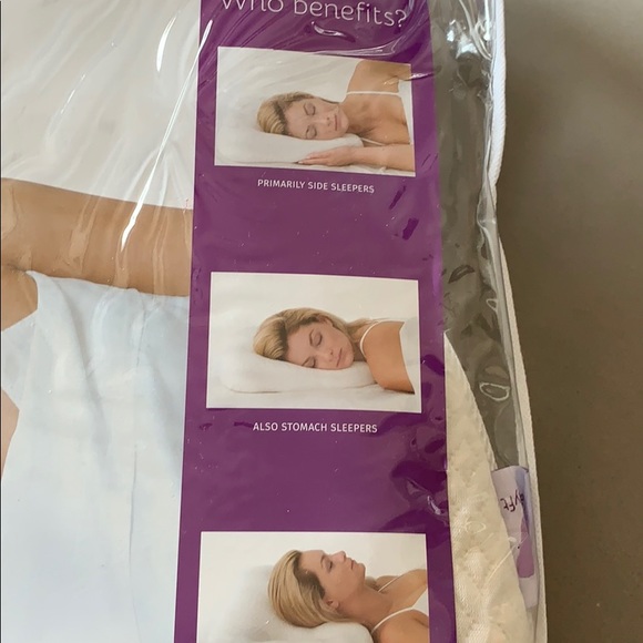 FACELYFT Bedding Facelift Pillow Poshmark